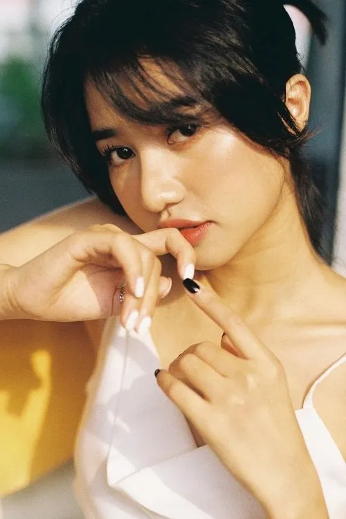 Trịnh Thảo interpretando a Nhung