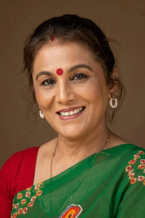 Biraj Bhatta ha trabajado con Tripti Nadakar en 1 ocasiones