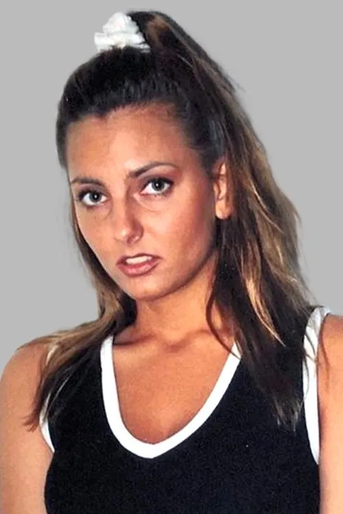 Trisa Laughlin interpretando a Beulah McGillicutty