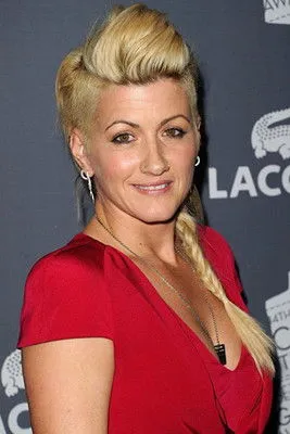 Lily Froehlich ha trabajado con Trish Summerville en 1 ocasiones