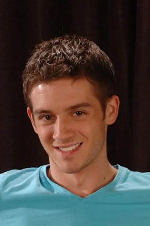 Tristan Sterling interpretando a 