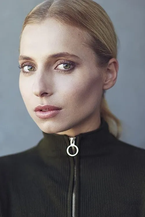 Trix Vivier — personaje: Jana Broeksma