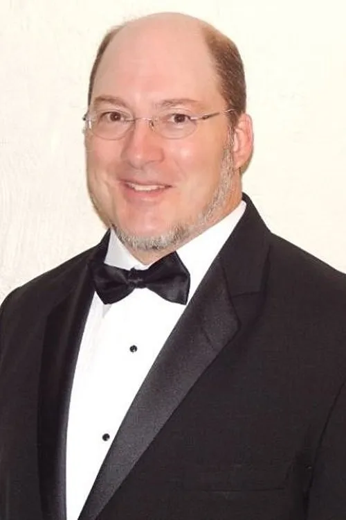 Tristan Erwin ha trabajado con Troy Bogdan en 1 ocasiones