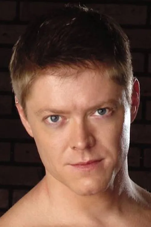 Troy Moore interpretando a 