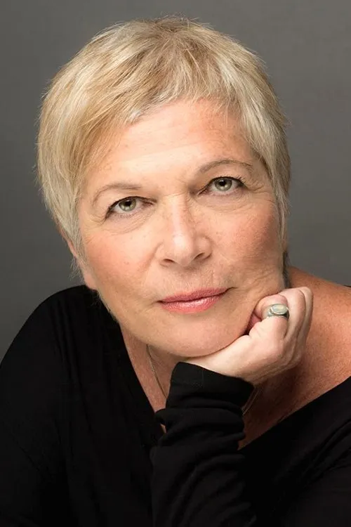 Arcadia Kendal ha trabajado con Trudy Weiss en 1 ocasiones