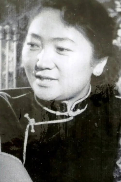 Shagdariin Dolgor ha trabajado con Ts. Togtoh en 1 ocasiones