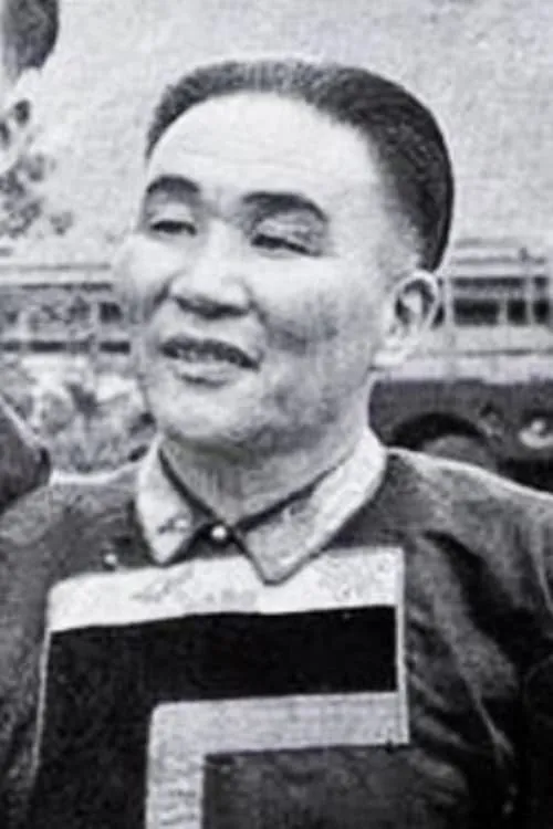 Adiltsetseg Adilbish ha trabajado con Tsendiin Dagvanamdal en 1 ocasiones