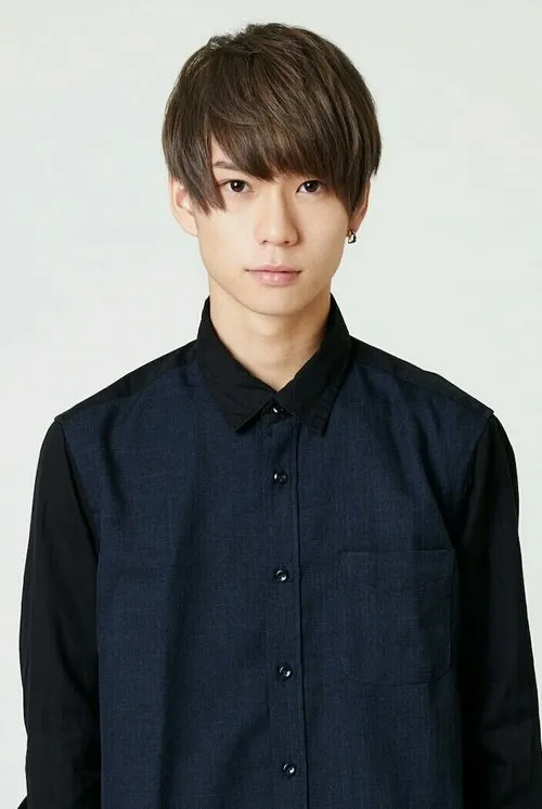 ??? ha trabajado con Tsubasa Kizu en 1 ocasiones