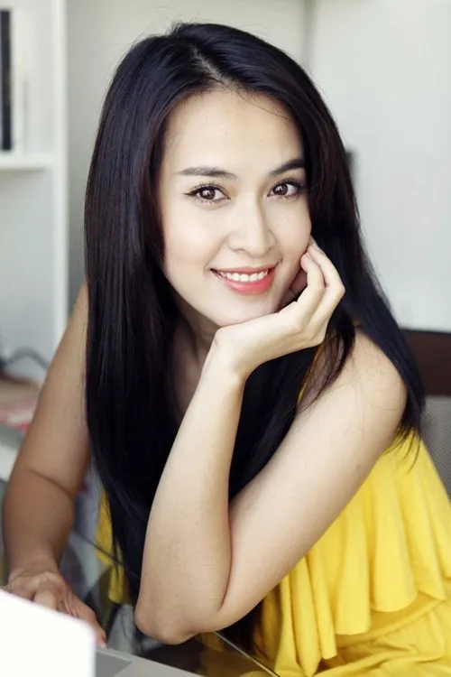 Tú Vi interpretando a Phuong