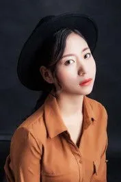 Tu Yu Fang en su biografía y filmografía