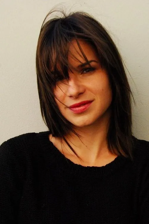 Tünde Bodnár interpretando a Victoria