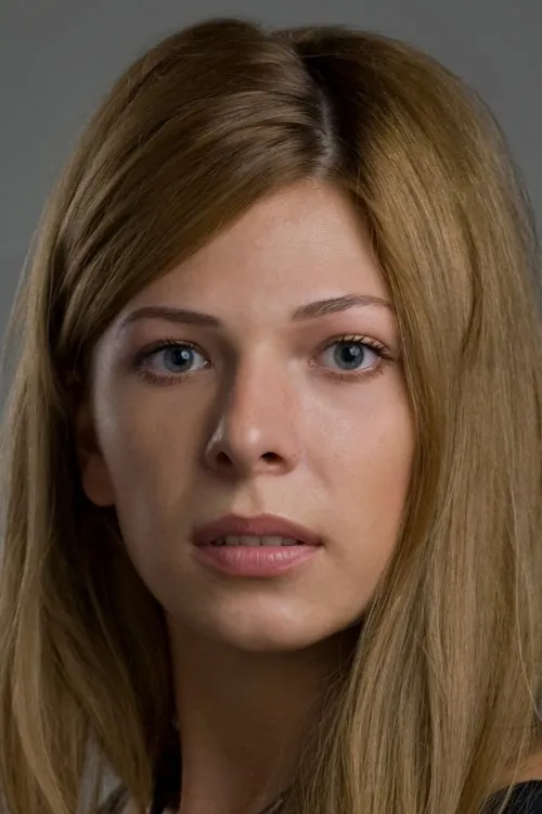 Eszter Tompa ha trabajado con Tünde Skovrán en 1 ocasiones