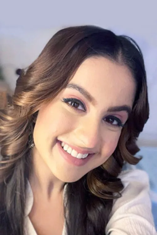 Sandeep Kapoor ha trabajado con Tunisha Sharma en 1 ocasiones