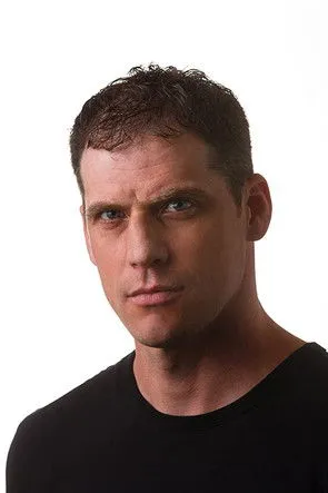 Harris Shore ha trabajado con Tyler Duke en 1 ocasiones