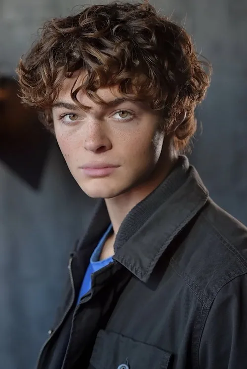 Micah Giovanni ha trabajado con Tyler Lawrence Gray en 1 ocasiones