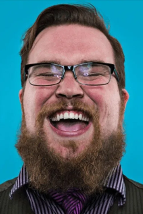 Foto de perfil del actor Tyler Nicol en el reparto