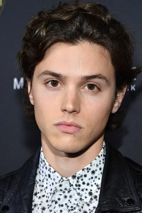 Collin Sutton ha trabajado con Tyler Young en 1 ocasiones