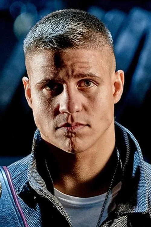 Erik Robles ha trabajado con Tyron Zeuge en 1 ocasiones