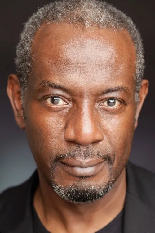 Tyrone Huggins — personaje: Patrice Ganimana