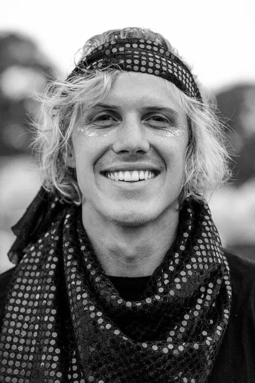 Mark Fitzpatrick ha trabajado con Tyrone Lindqvist en 1 ocasiones