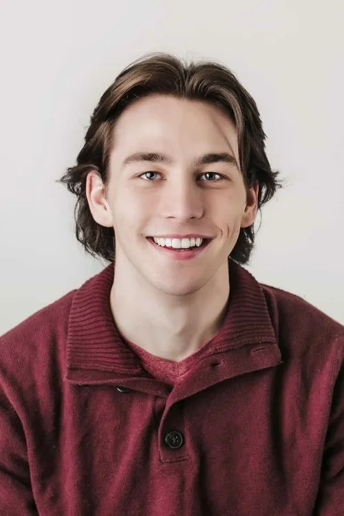 Tyson Dornn interpretando a Captain