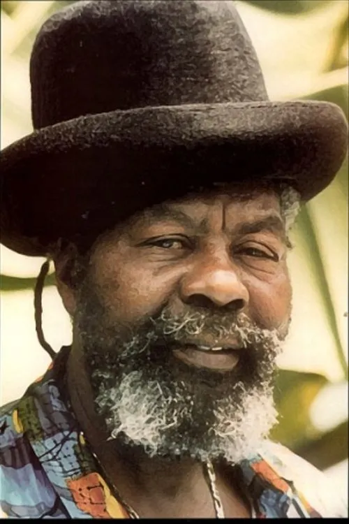 U-Roy interpretando a Self