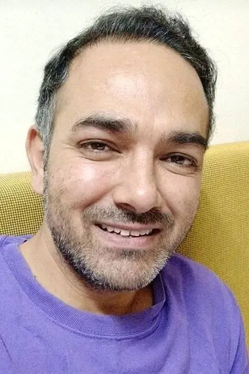 Ujjwal Chopra en su biografía y filmografía