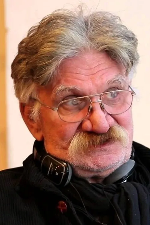 Ujlaki Dénes interpretando a 