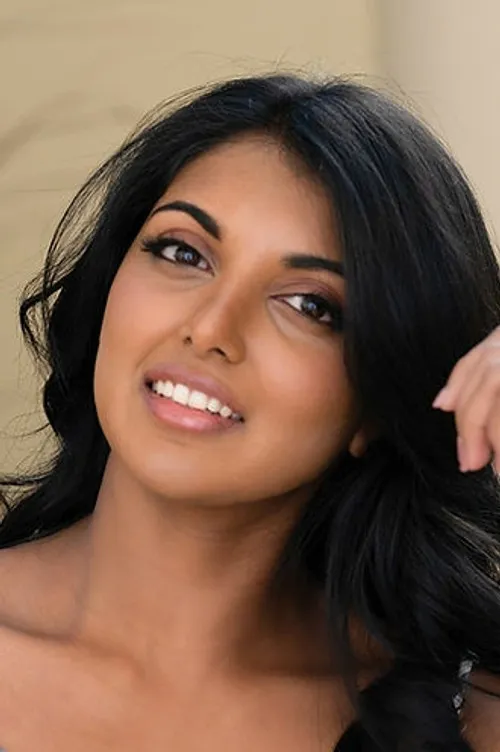 Maeshni Naicker ha trabajado con Uraysha Ramracheya en 1 ocasiones