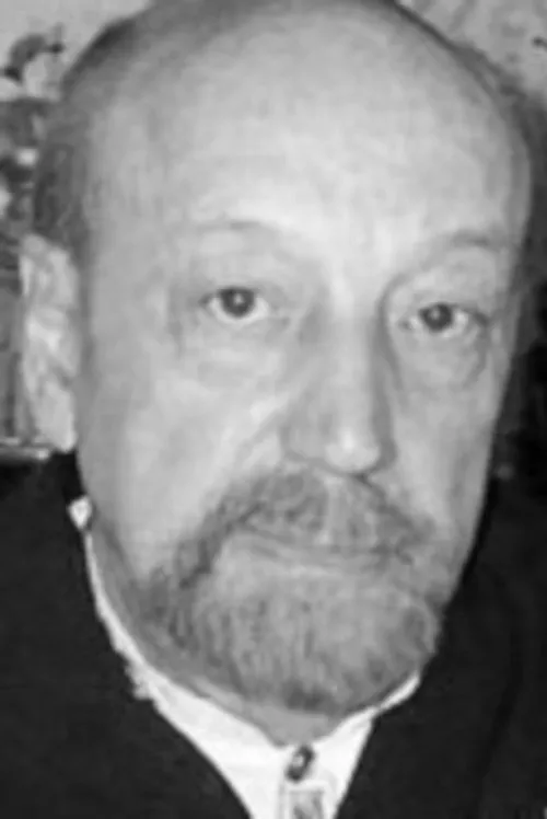 Юрий Комаров en su biografía y filmografía