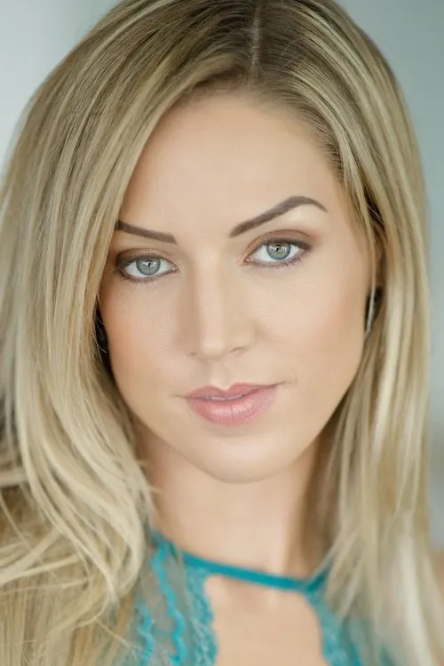 Val Dodds interpretando a 