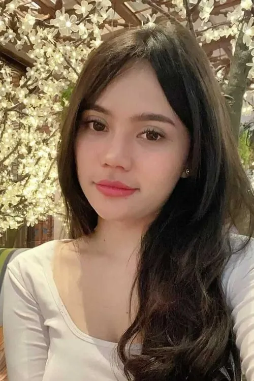 Titien Wattimena ha trabajado con Valendza Wijaya en 1 ocasiones