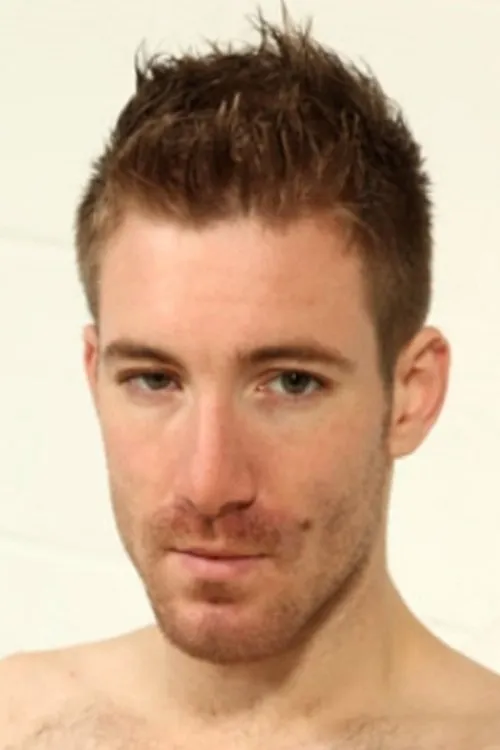 Valentin Stolis interpretando a (archive footage)