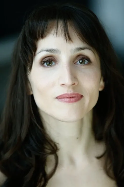 Cristina Azzopardi Schellman ha trabajado con Valeria Dafarra en 1 ocasiones