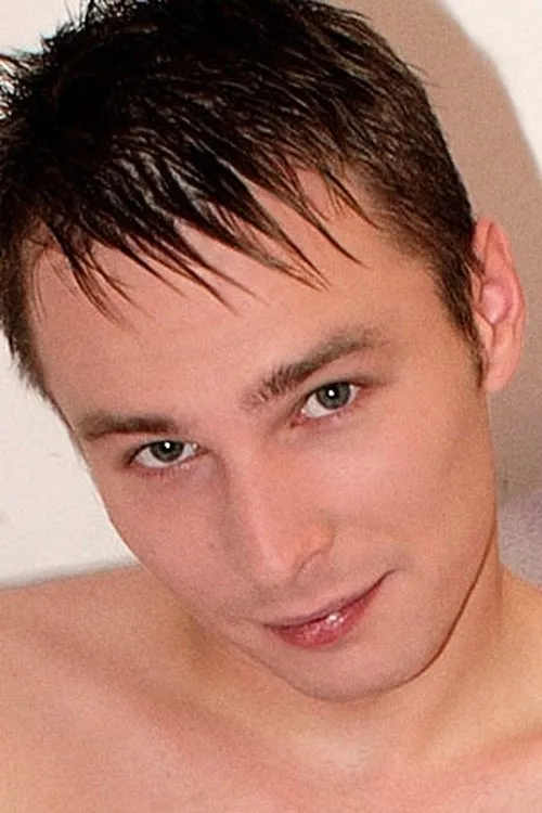 Van Marco interpretando a 