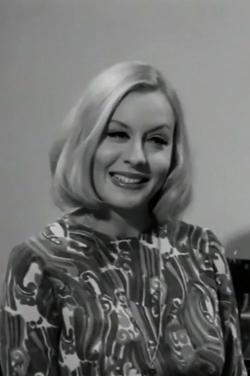 Vana Lekarakou interpretando a