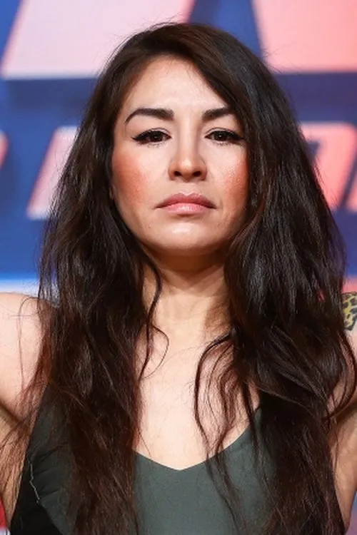 Isaac Chamberlain ha trabajado con Vanessa Bradford en 1 ocasiones