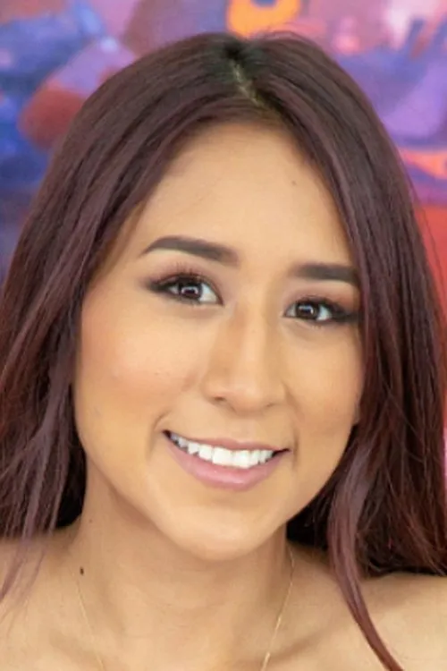 Vanessa Vox interpretando a (archive footage)