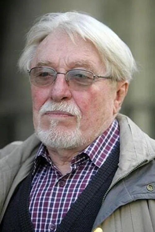 Krunoslav Šaric ha trabajado con Vanja Drach en 4 ocasiones