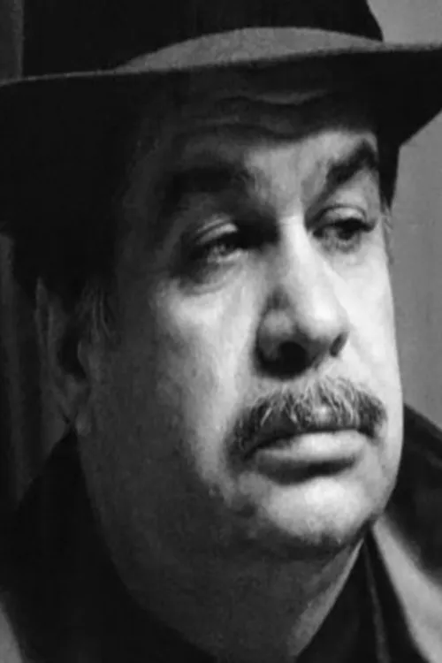 ??s?a ???f???? ha trabajado con Vasilis Bouyiouklakis en 2 ocasiones