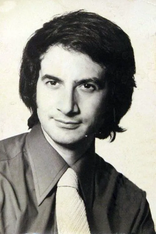 Mina Negreponti ha trabajado con Vasilis Tsivilikas en 1 ocasiones