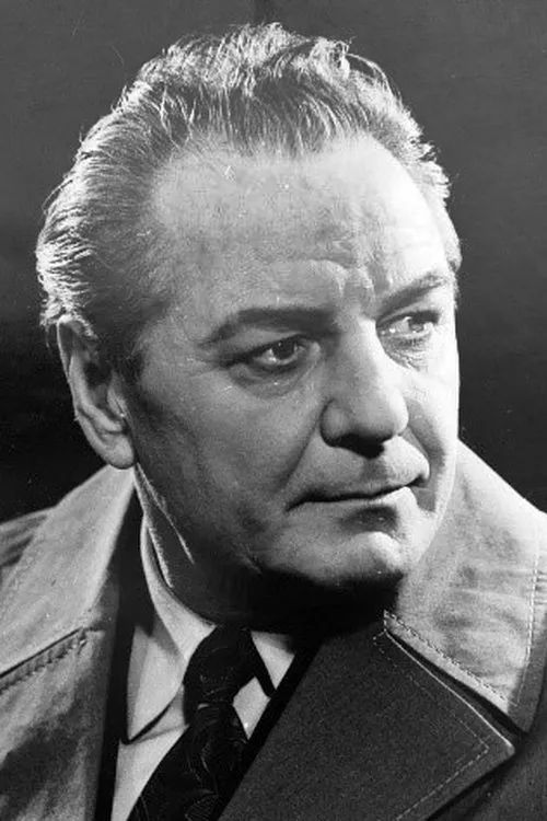 Vasyl Dashenko interpretando a