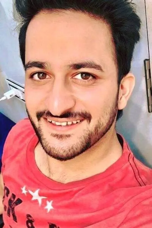 Veer Rajwant Singh — personaje: Nikhil