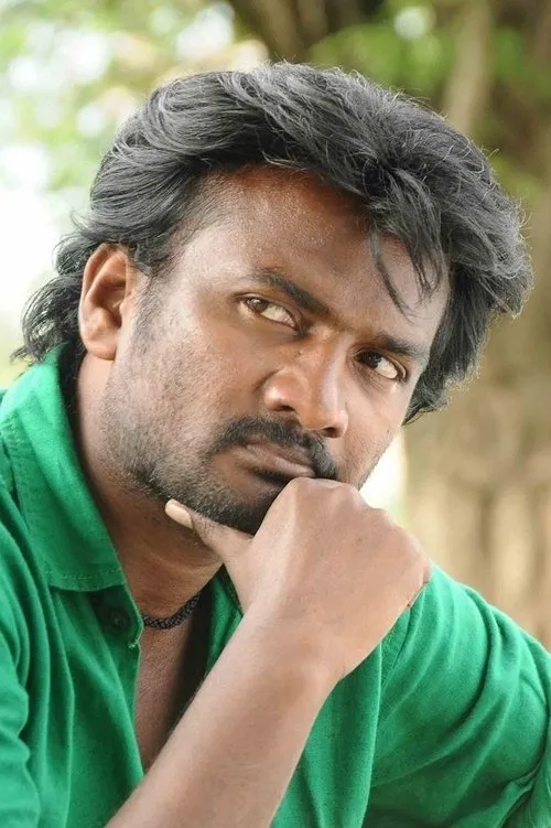 Veera Samar interpretando a Pandi