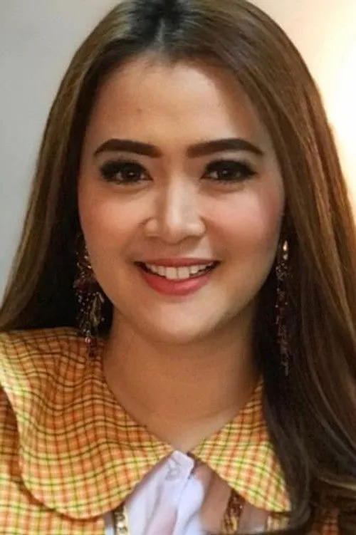 Nazar Amir ha trabajado con Vega Darwanti en 1 ocasiones