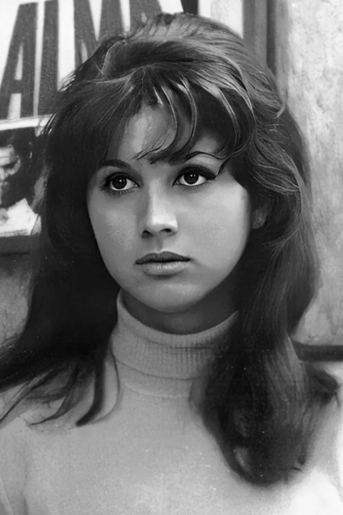 Vera Vianna interpretando a Engraçadinha