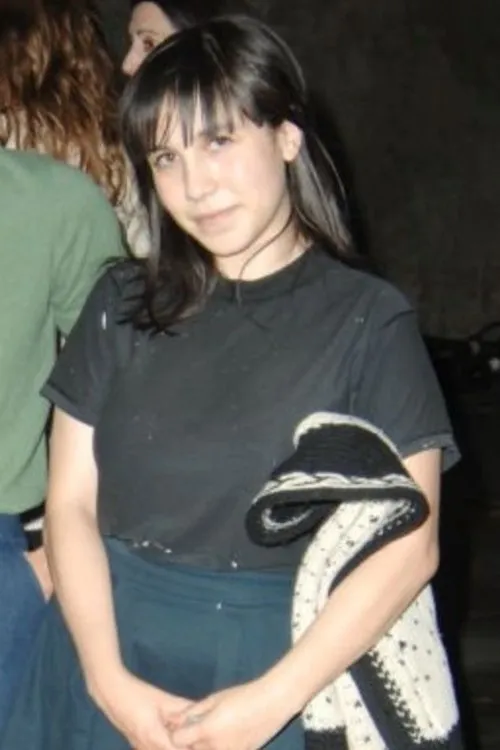 Leilah Weinraub ha trabajado con Veronica Gelbaum en 3 ocasiones