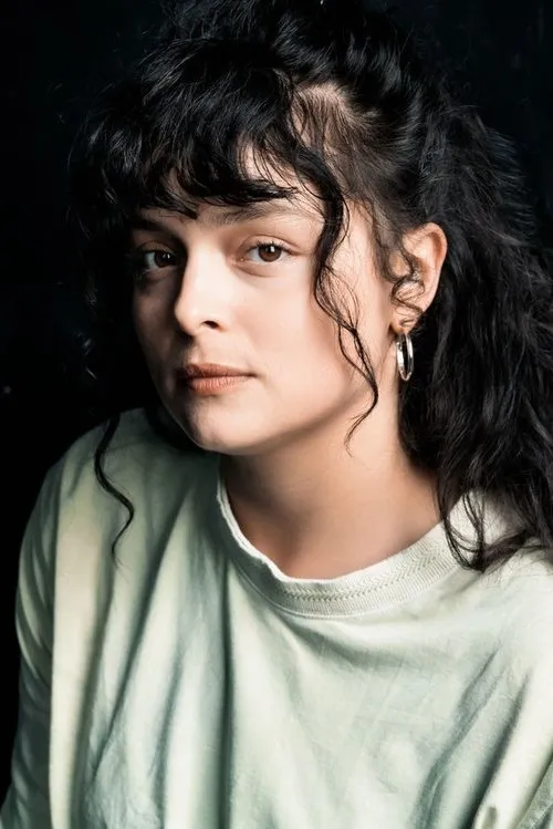 Via Jikeli — personaje: Derya Günes