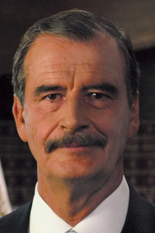 Vicente Fox interpretando a Himself