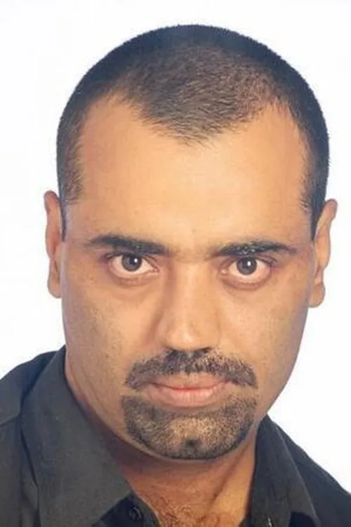 Vicky Ahuja — personaje: Heenesh